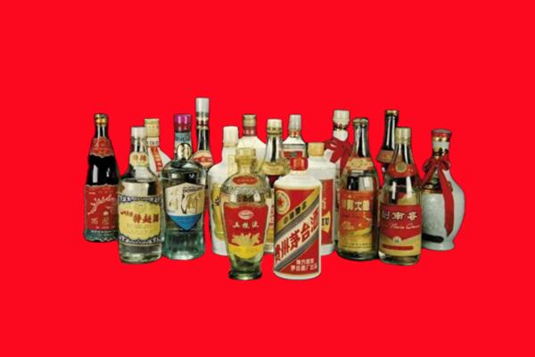 南阳市回收十八老酒.jpg